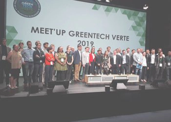 Les lauréats de la promotion Greentech Innovation réunis sur scène lors du meet'up Greentech Verte 2019
